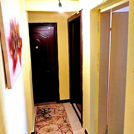 Central Suites *